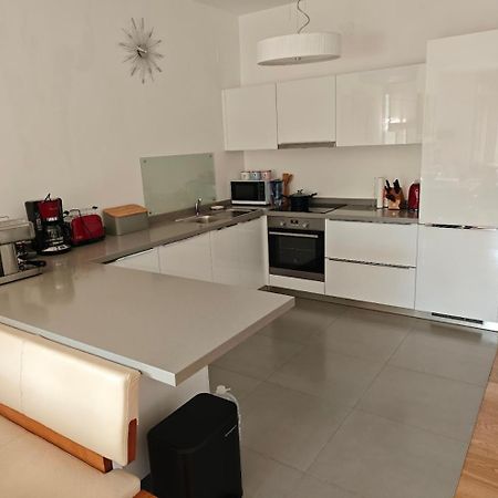 פורץ Premium Apartment Maj **** מראה חיצוני תמונה